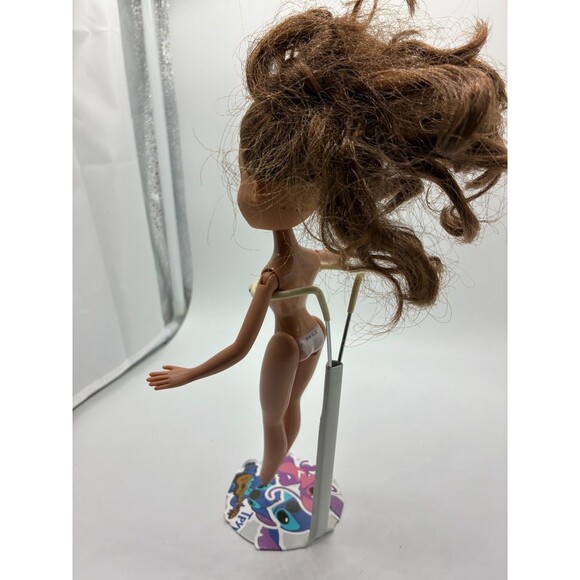 Bratz Doll Nude Brown Hair Pink Lips Yasmin No Clothes Loose Figure Stand - Picture 2 of 2